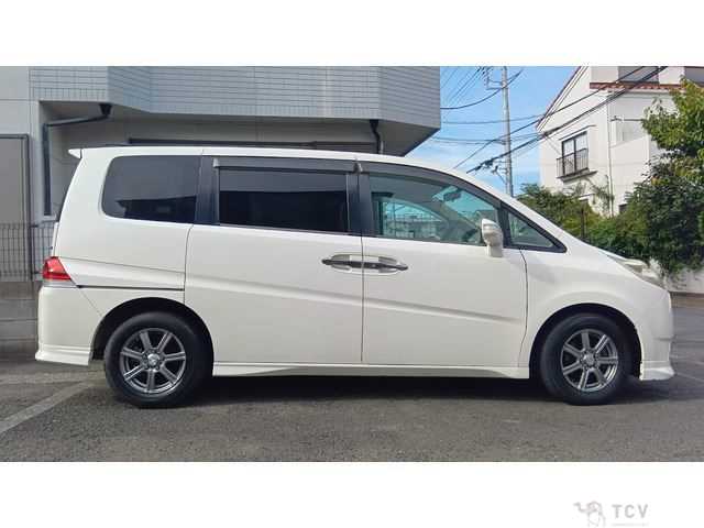 2006 Honda Step WGN