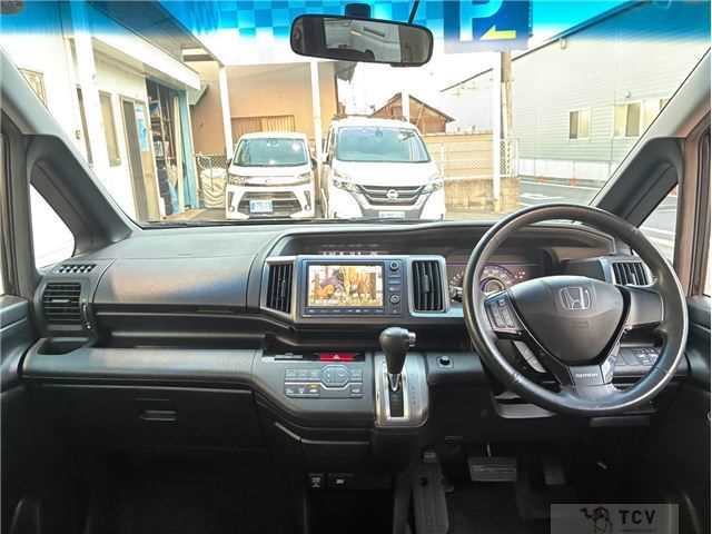 2010 Honda Step WGN