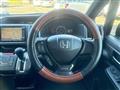2011 Honda Step WGN
