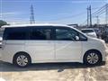 2012 Honda Step WGN