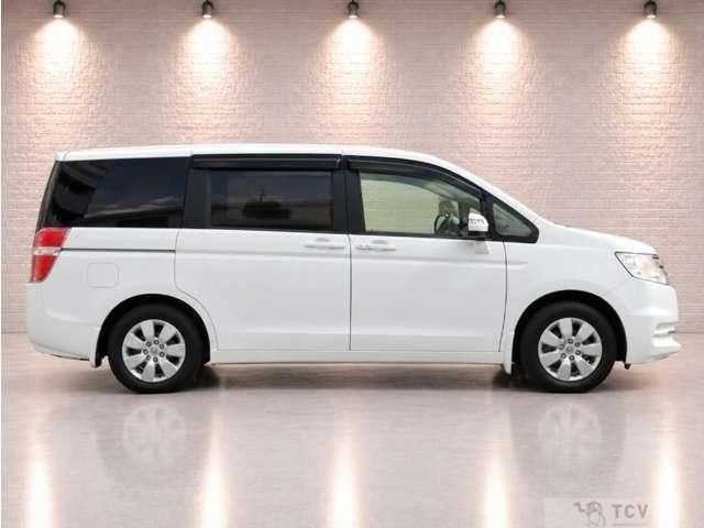 2012 Honda Step WGN