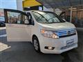 2012 Honda Step WGN