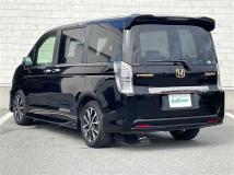 2012 Honda Step WGN