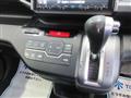 2013 Honda Step WGN