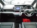 2013 Honda Step WGN