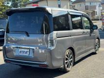 2013 Honda Step WGN