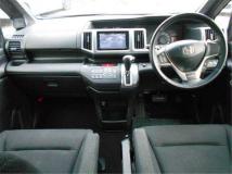 2013 Honda Step WGN