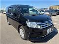 2013 Honda Step WGN