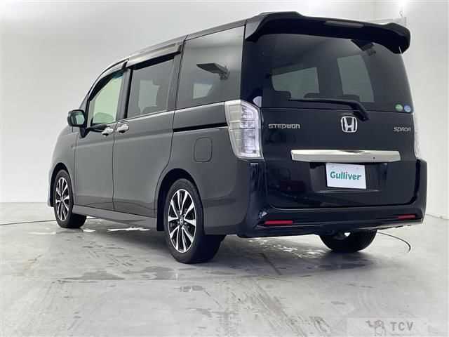 2013 Honda Step WGN