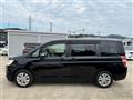 2013 Honda Step WGN