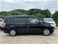2013 Honda Step WGN