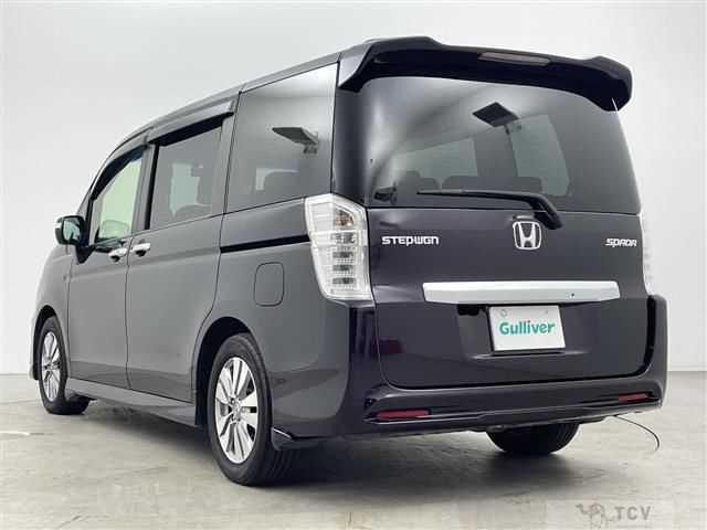 2013 Honda Step WGN