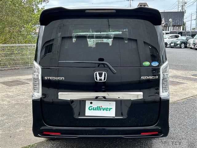 2013 Honda Step WGN