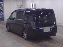 2014 Honda Step WGN