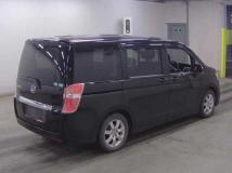 2014 Honda Step WGN
