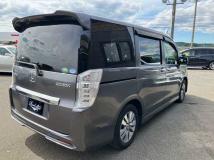 2014 Honda Step WGN