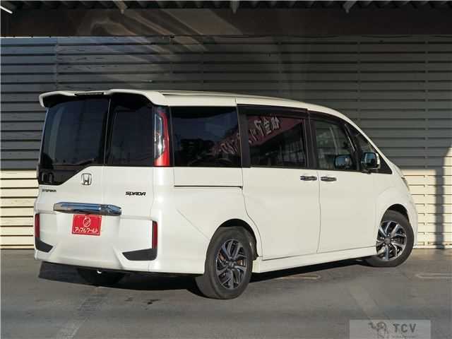 2015 Honda Step WGN