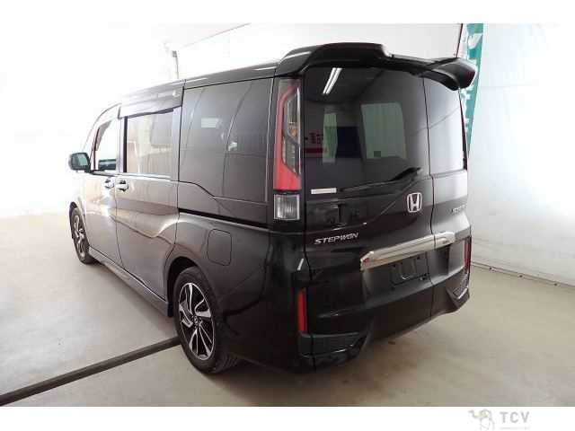 2015 Honda Step WGN