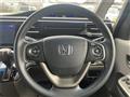 2016 Honda Step WGN