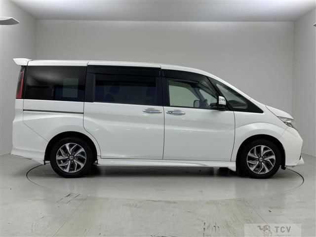 2016 Honda Step WGN
