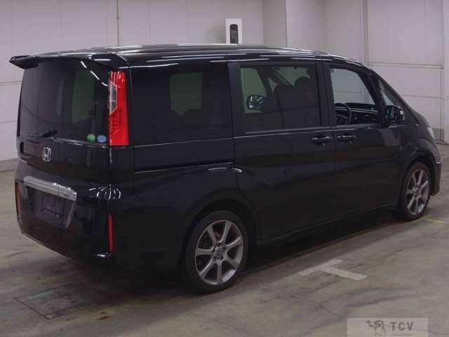 2017 Honda Step WGN