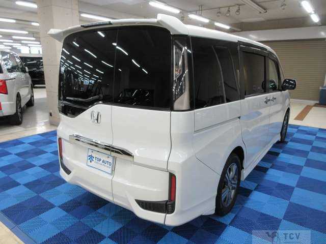 2018 Honda Step WGN