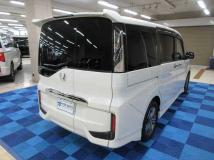 2018 Honda Step WGN