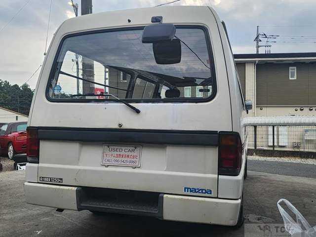 1995 Mazda Bongo Brawny Van