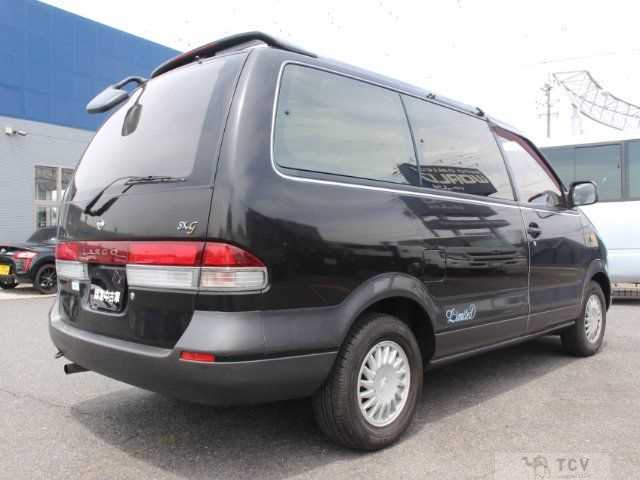 1995 Nissan Largo