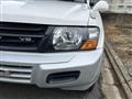 2000 Mitsubishi Pajero