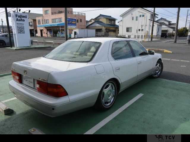 2000 Toyota Celsior