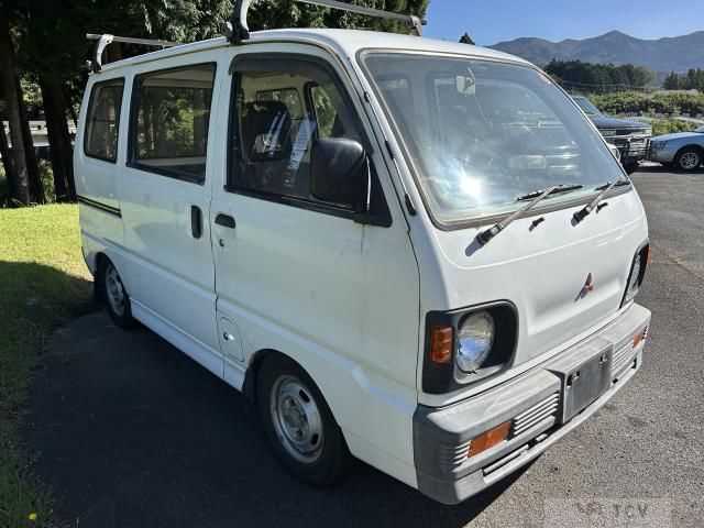 1993 Mitsubishi Minicab Van