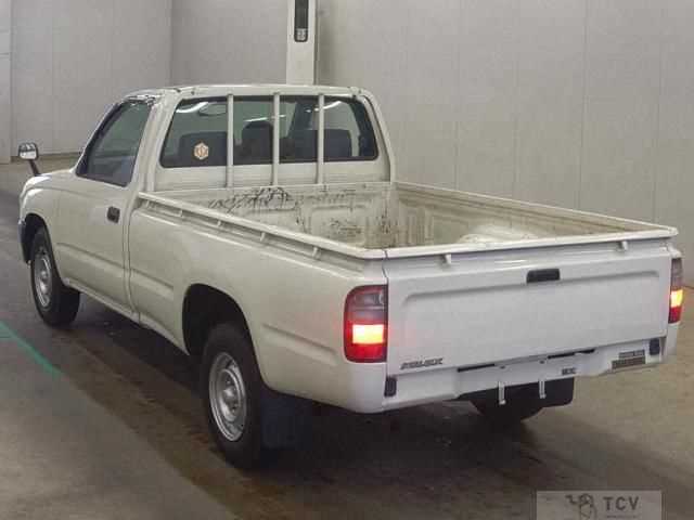 1999 Toyota Hilux