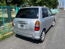 2000 Daihatsu Mira Gino1000