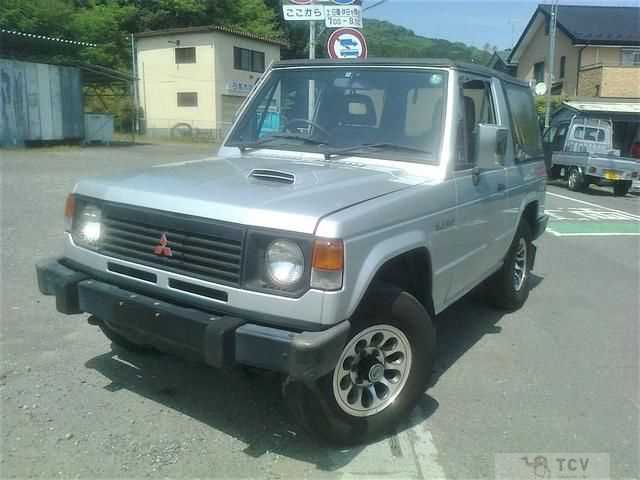 1990 Mitsubishi Pajero