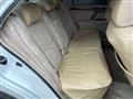 2000 Toyota Crown Majesta