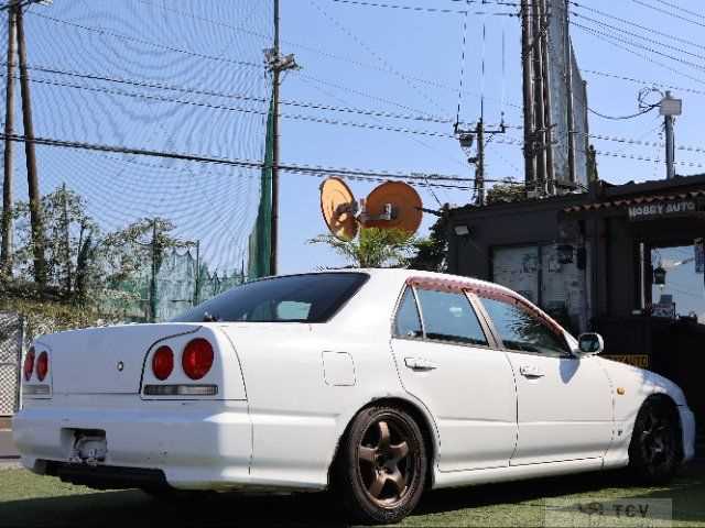 1999 Nissan Skyline