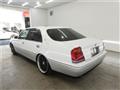 2000 Toyota Crown Majesta