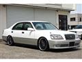 1999 Toyota Crown Majesta
