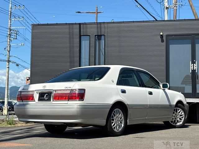 1999 Toyota Crown