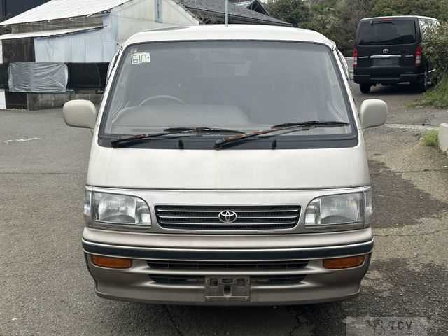 1999 Toyota Hiace