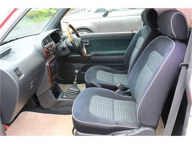 Mira Windows Color Used Daihatsu Mira 1999 (53,000 km) - TCV (formerly Trade Car View)