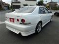 2000 Toyota Altezza
