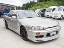 2000 Nissan Skyline