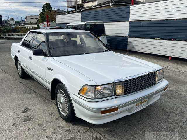 1990 Toyota Crown