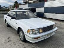 1990 Toyota Crown