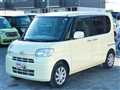 2011 Daihatsu Tanto