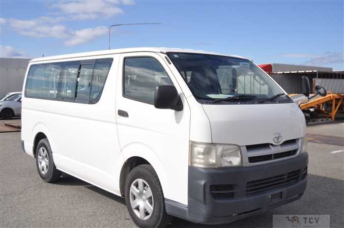 2005 Toyota Hiace
