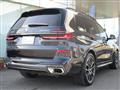2025 BMW X7