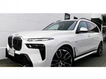 2025 BMW X7